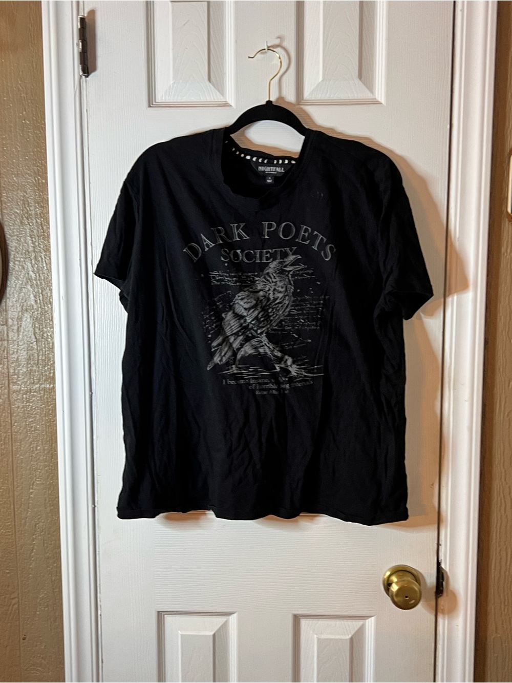 torrid Black Short-Sleeve Dark Poets Graphic Tee with Raven Print